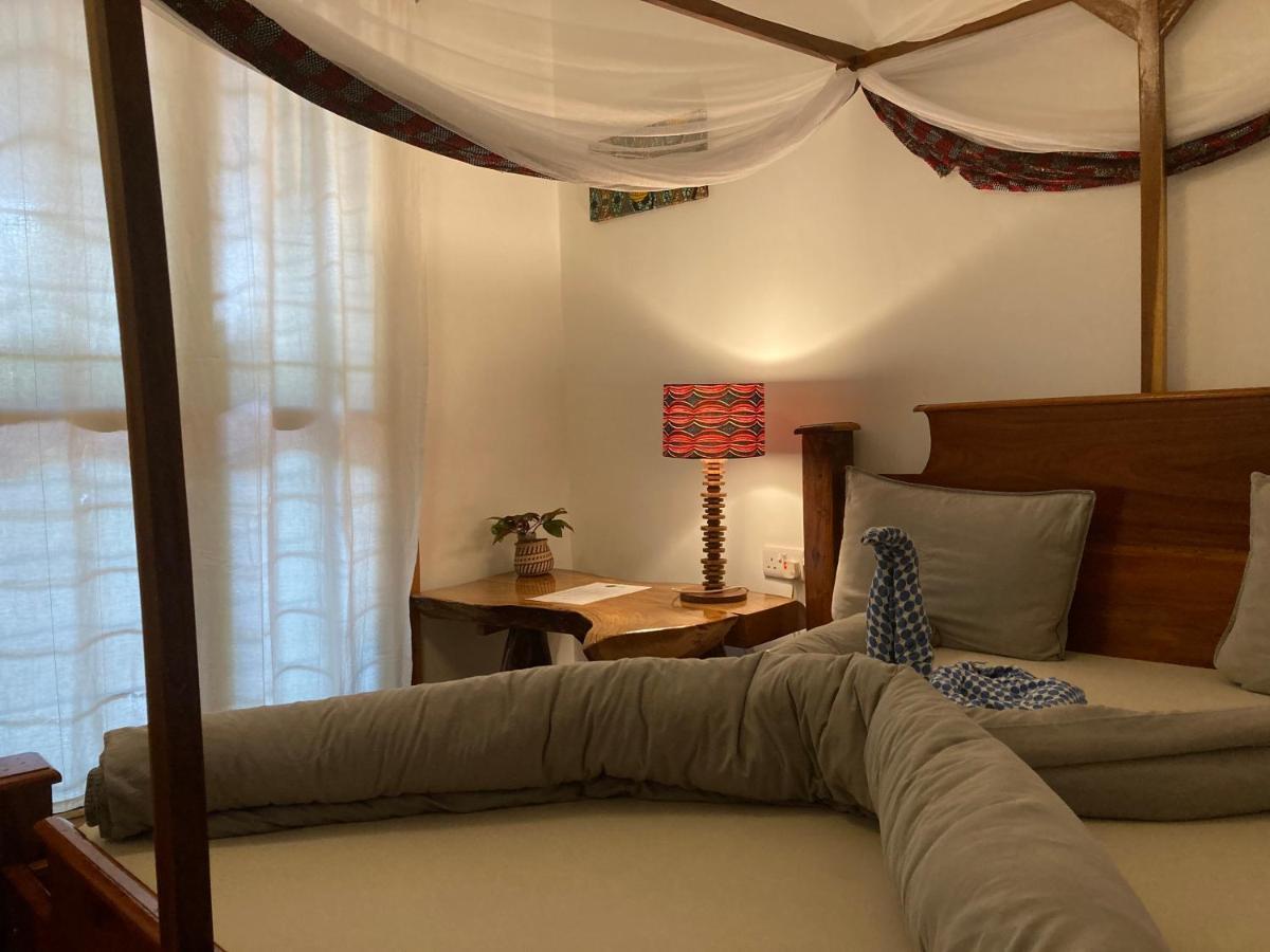 Camp Bastian Mikumi Villa Eksteriør bilde